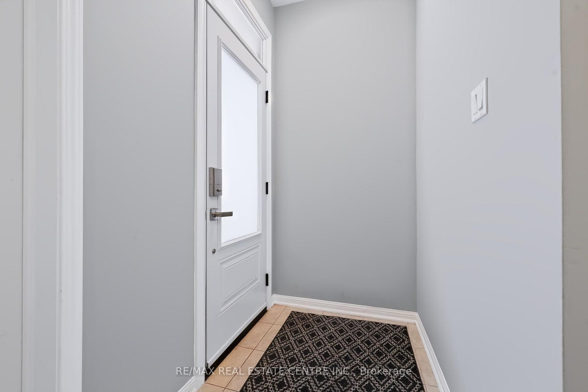 Photo 6 of 573 Attenborough Terrace, Milton, Willmott — HOMEH