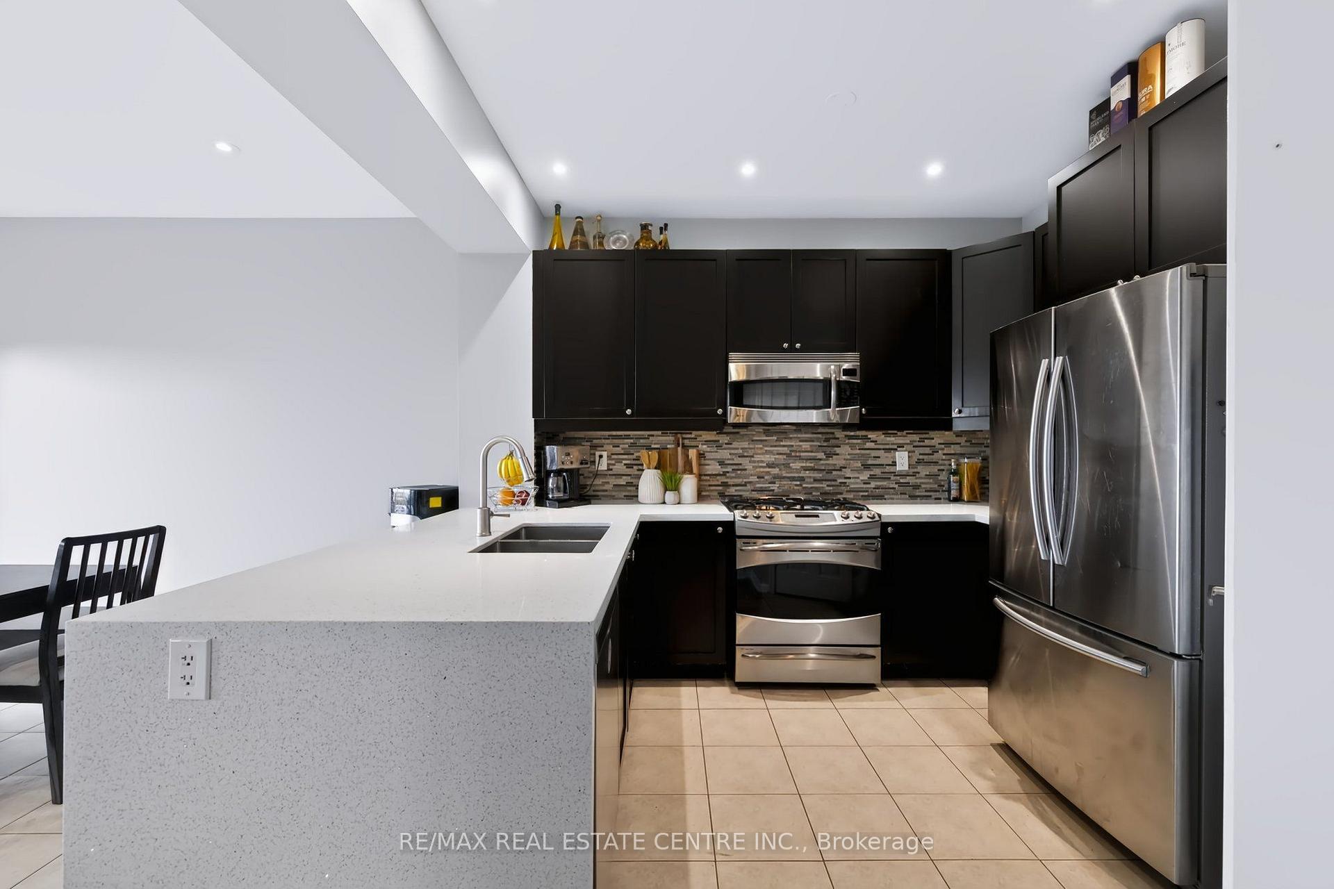 Photo 21 of 573 Attenborough Terrace, Milton, Willmott — HOMEH