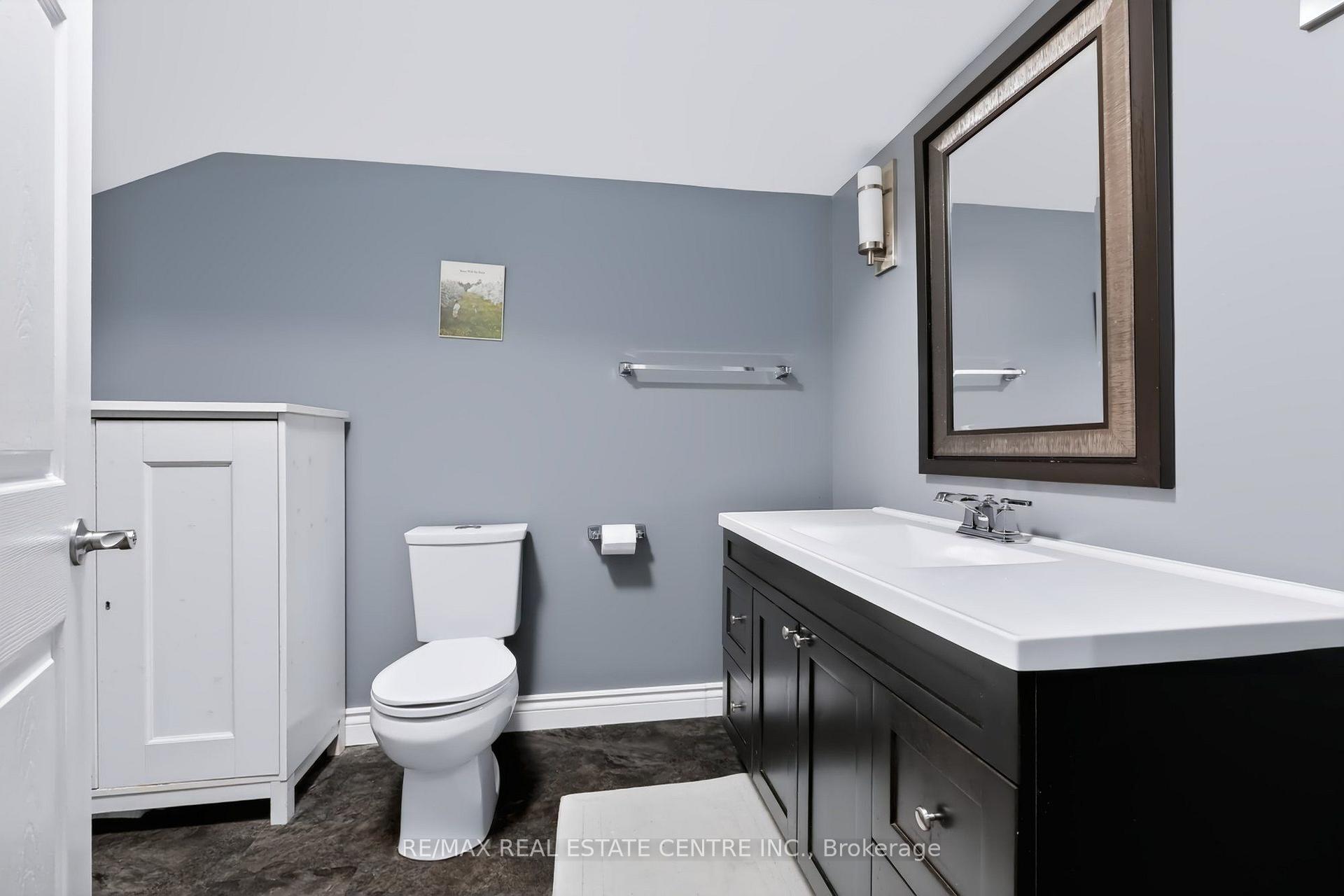 Photo 44 of 573 Attenborough Terrace, Milton, Willmott — HOMEH