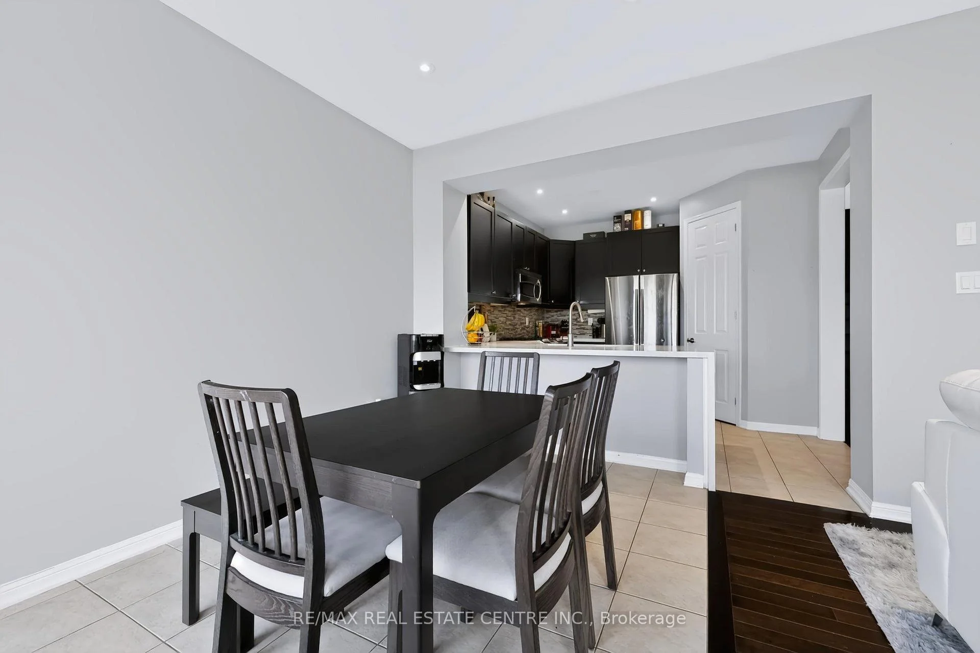 Photo 23 of 573 Attenborough Terrace, Milton, Willmott — HOMEH