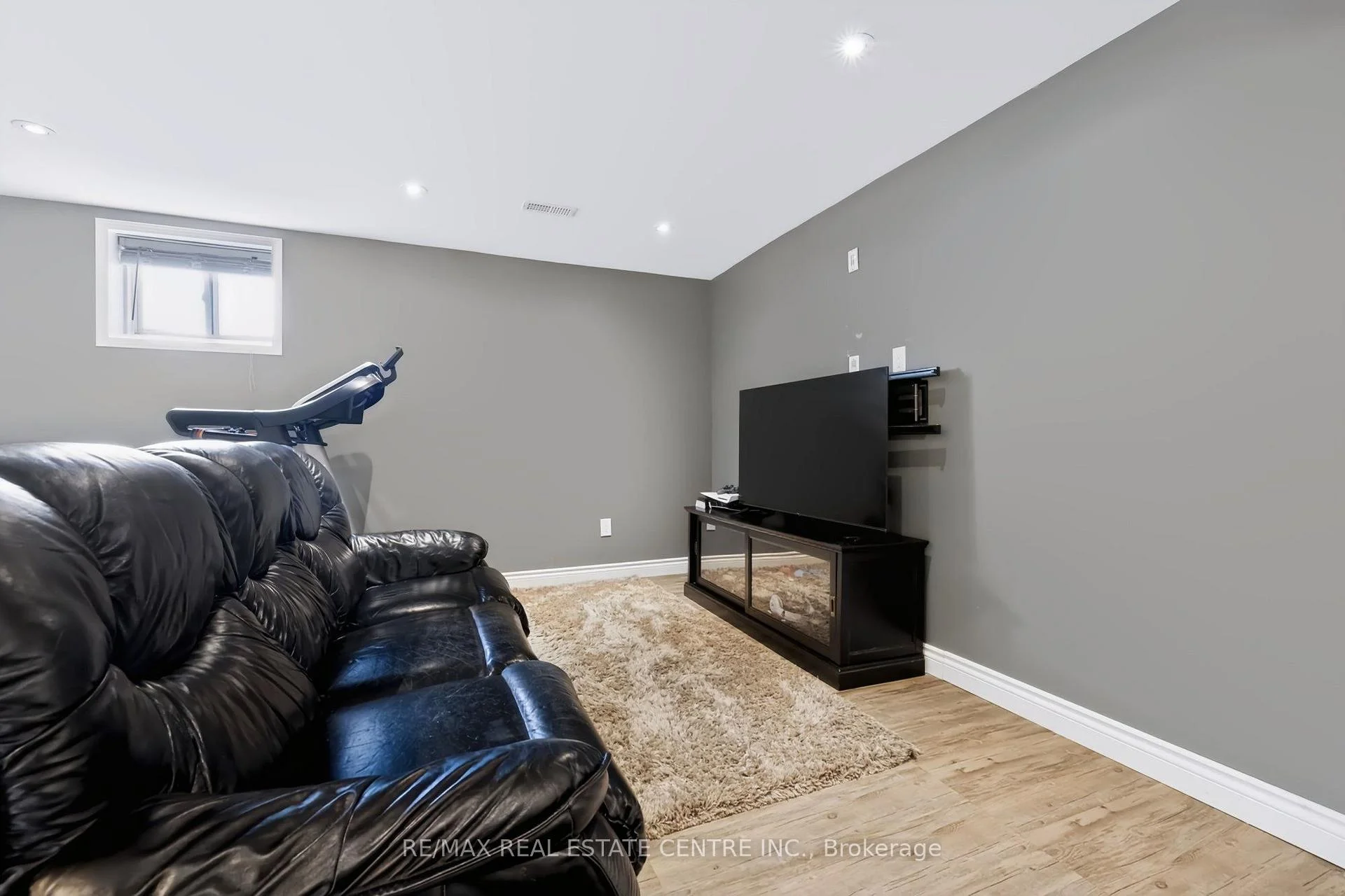 Photo 45 of 573 Attenborough Terrace, Milton, Willmott — HOMEH
