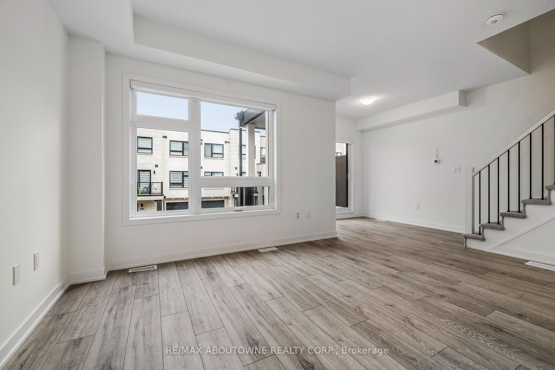 Photo 11 of 3170 Lotus Common, Burlington, Alton — HOMEH