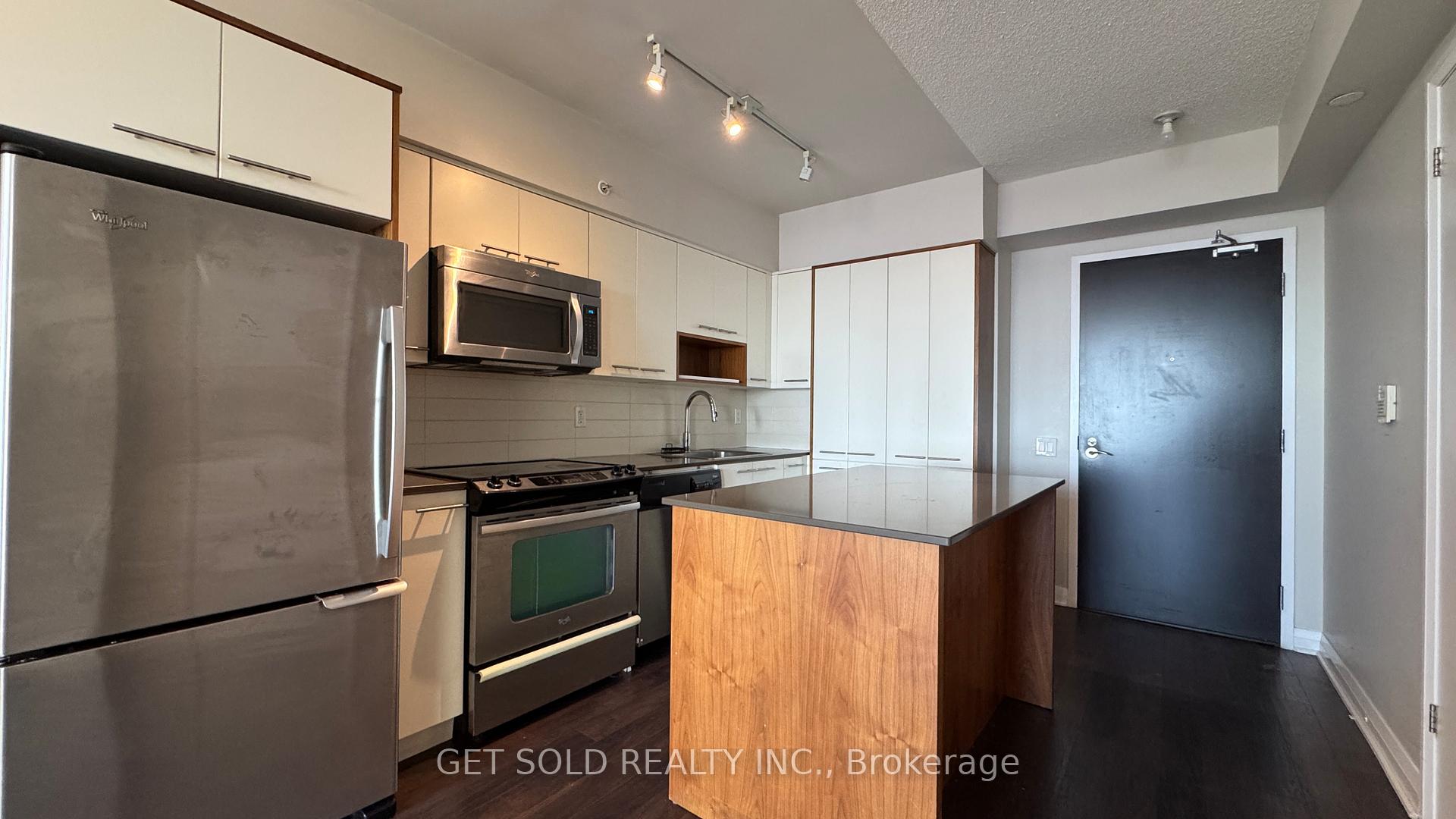 Photo 2 of Unit 2708, 5 Valhalla Inn Road, Etobicoke, Islington-City Centre West — HOMEH