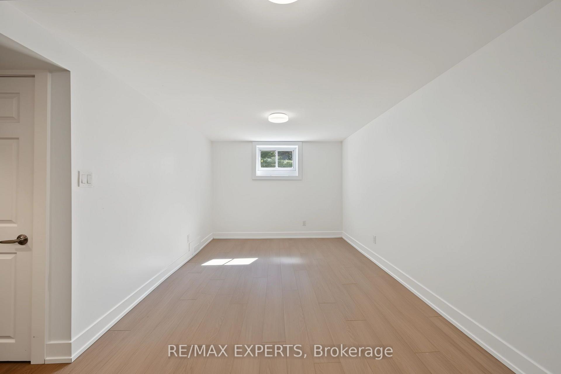 Photo 27 of 3 Greenacres Road, North York, Beechborough-Greenbrook — HOMEH