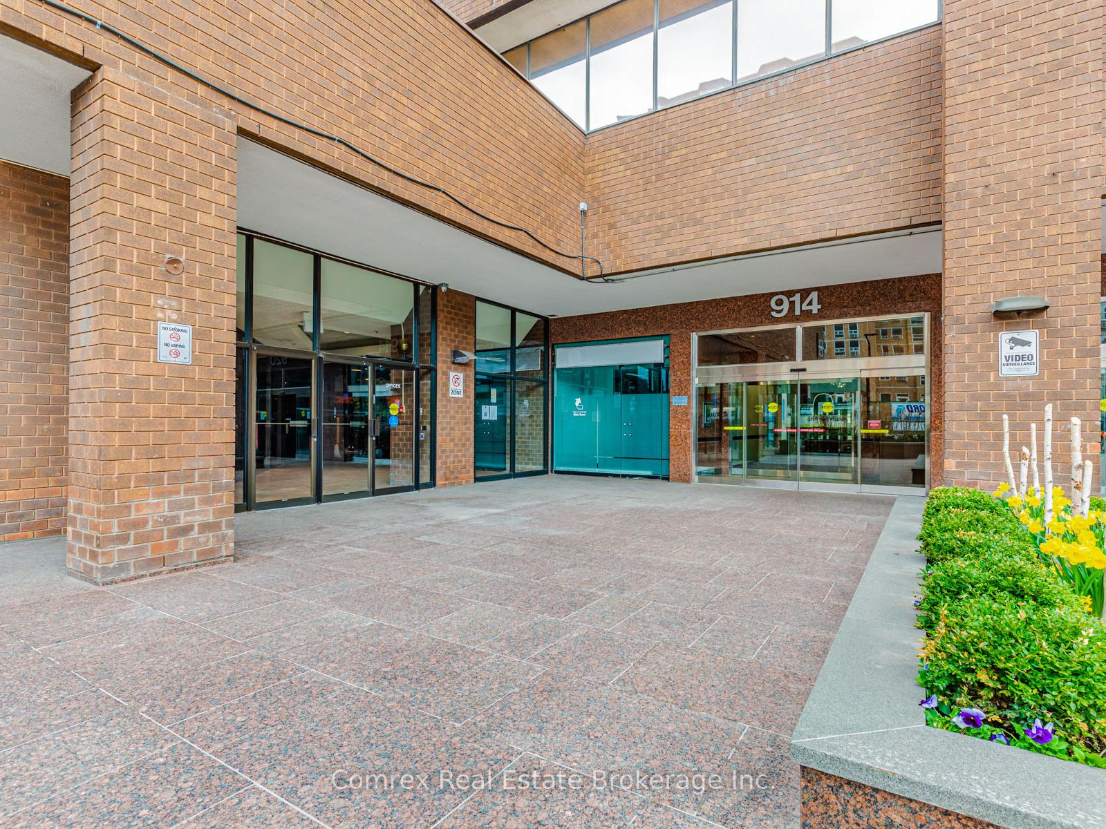 Photo 3 of Unit 1904, 914 Yonge Street, Toronto, The Annex — HOMEH
