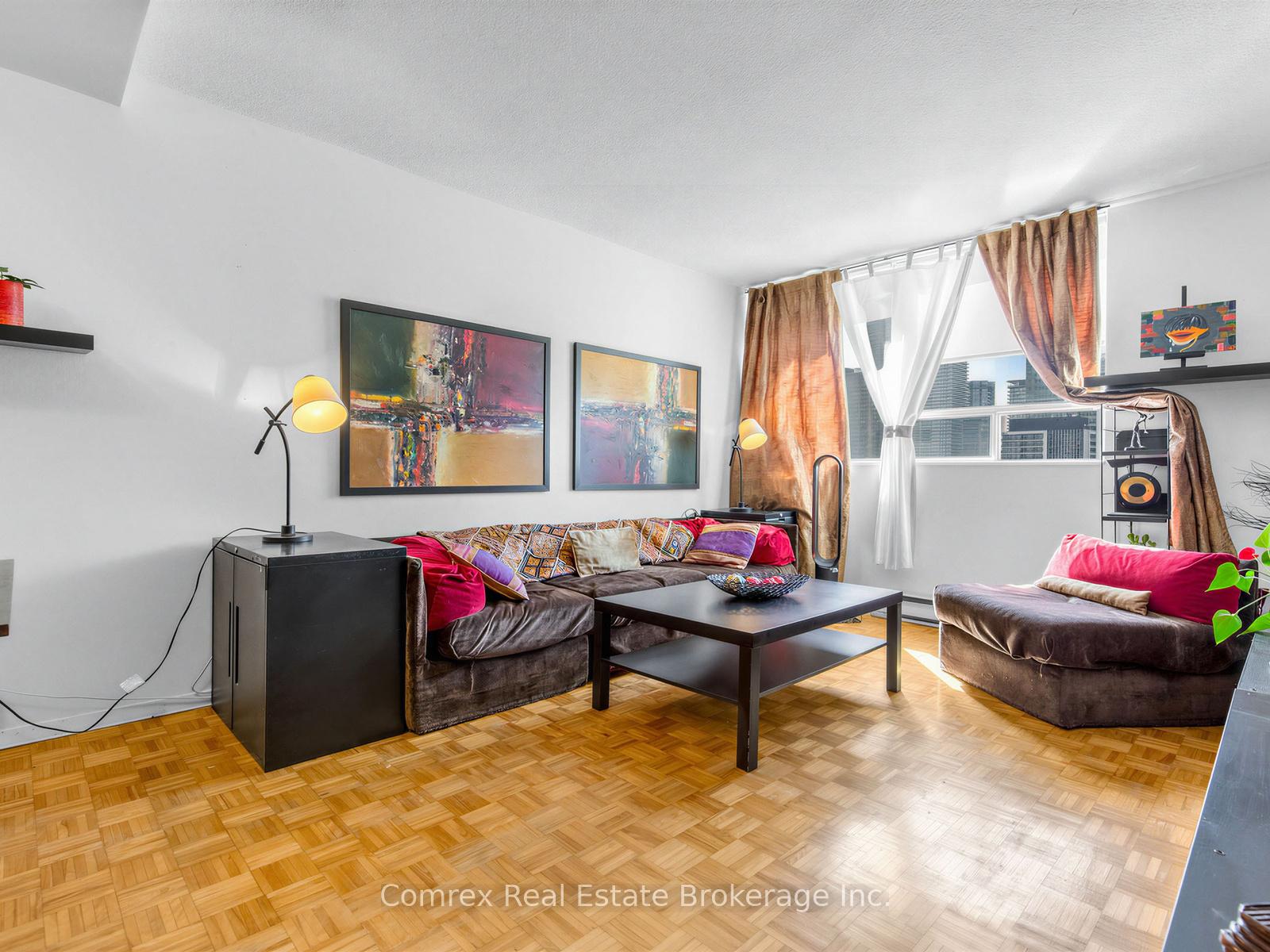 Photo 13 of Unit 1904, 914 Yonge Street, Toronto, The Annex — HOMEH