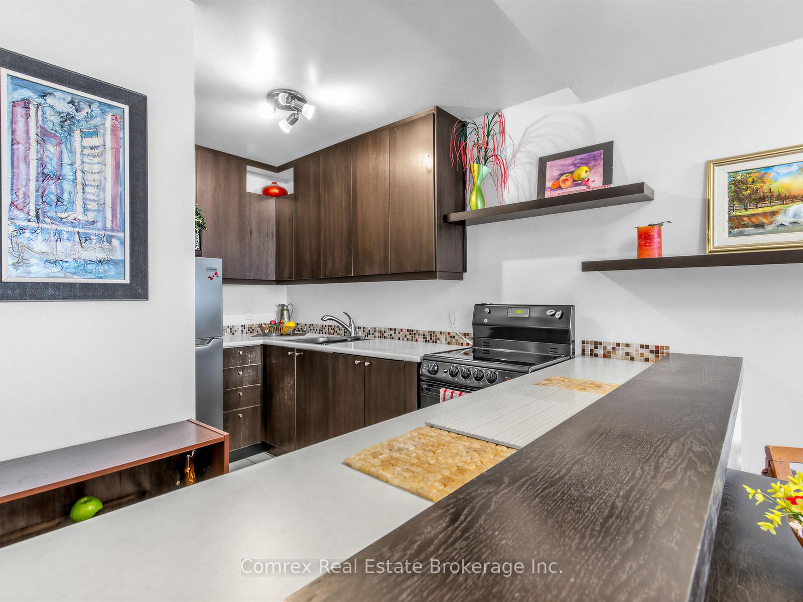 Photo 6 of Unit 1904, 914 Yonge Street, Toronto, The Annex — HOMEH