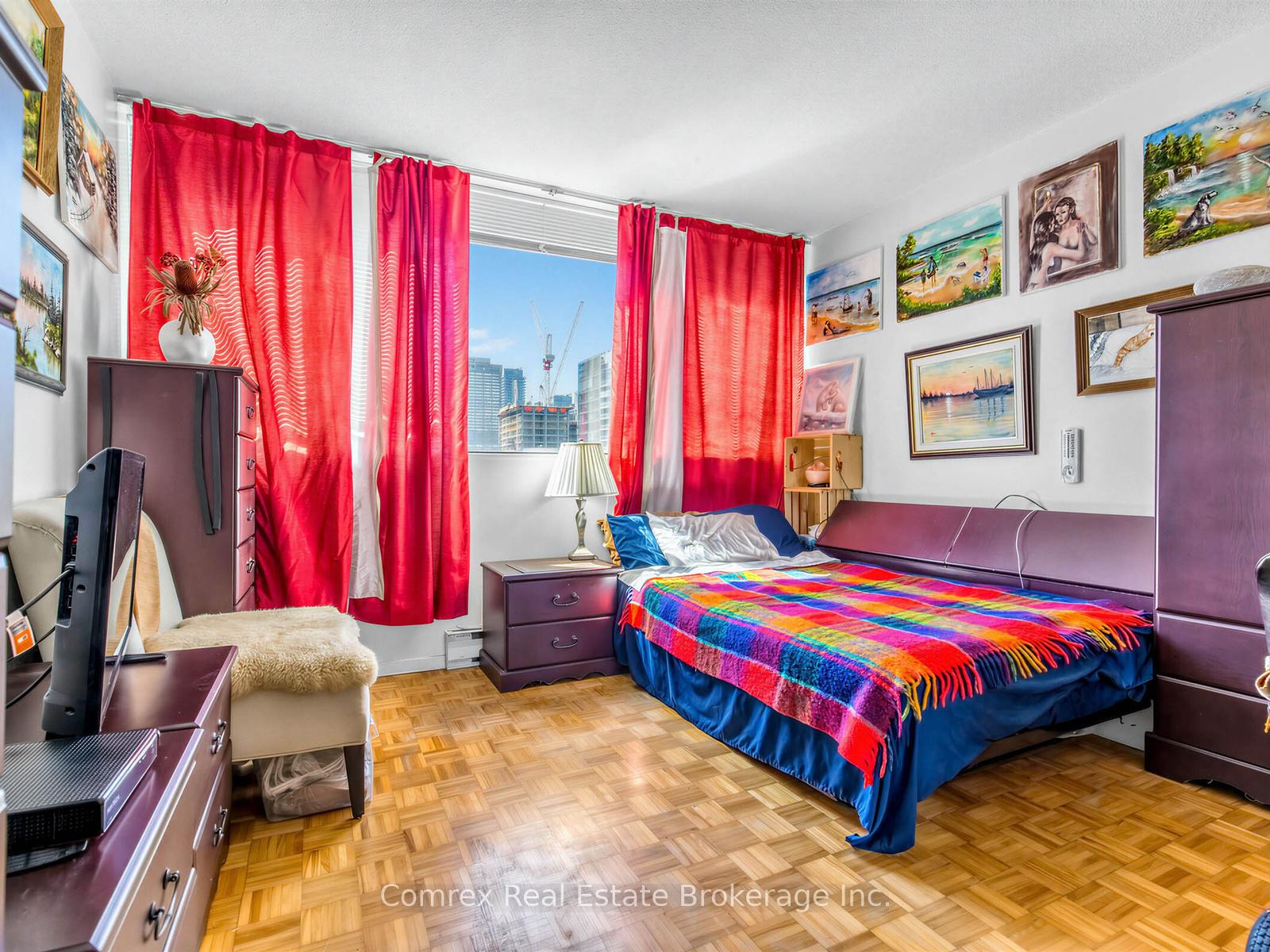 Photo 22 of Unit 1904, 914 Yonge Street, Toronto, The Annex — HOMEH