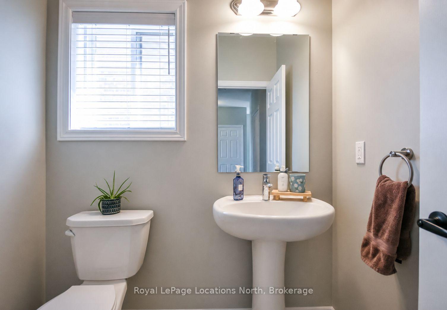 Photo 5 of 25 Maidens Crescent, Collingwood — HOMEH
