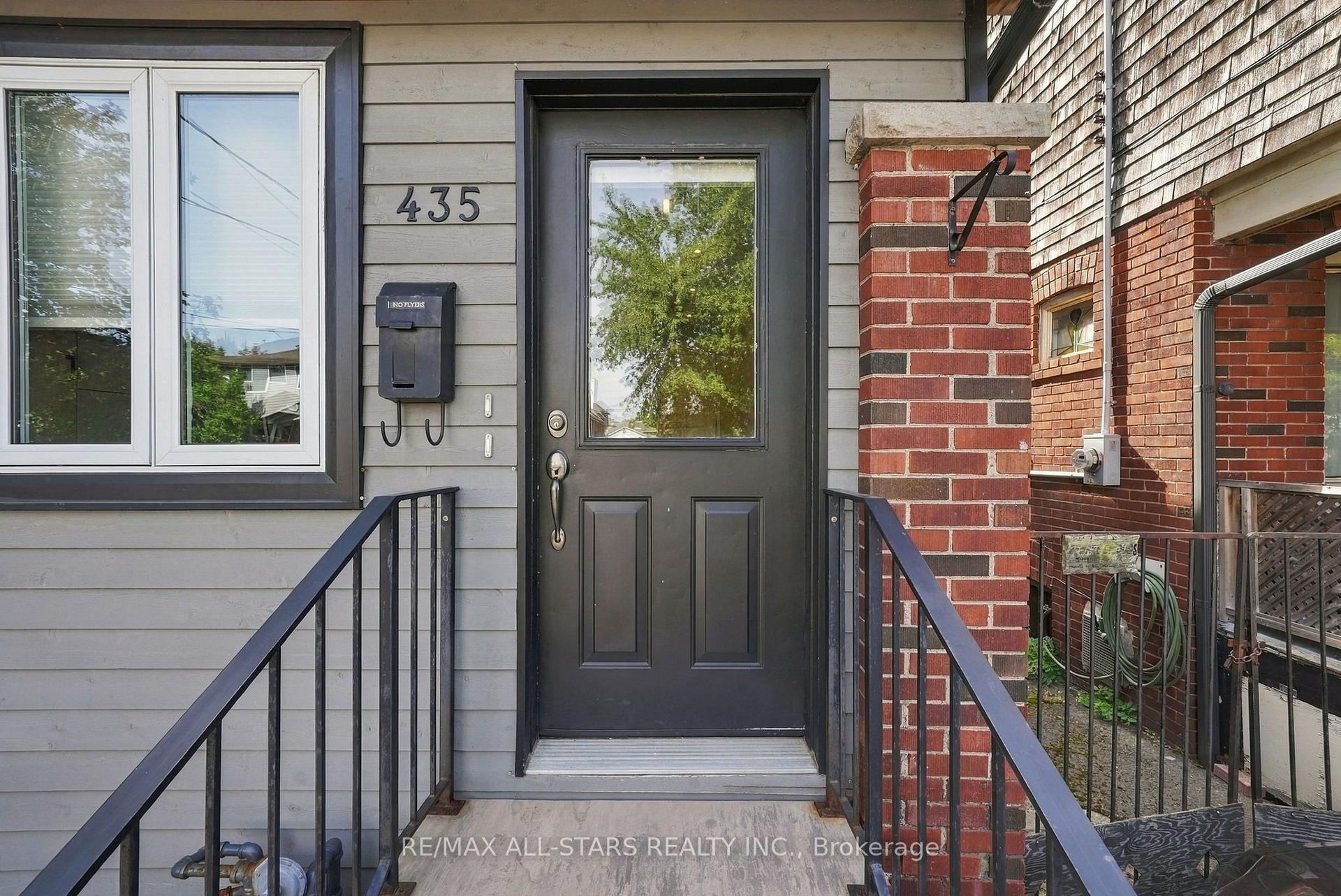 Photo 10 of 435 Mortimer Avenue, Toronto, Danforth Village-East York — HOMEH