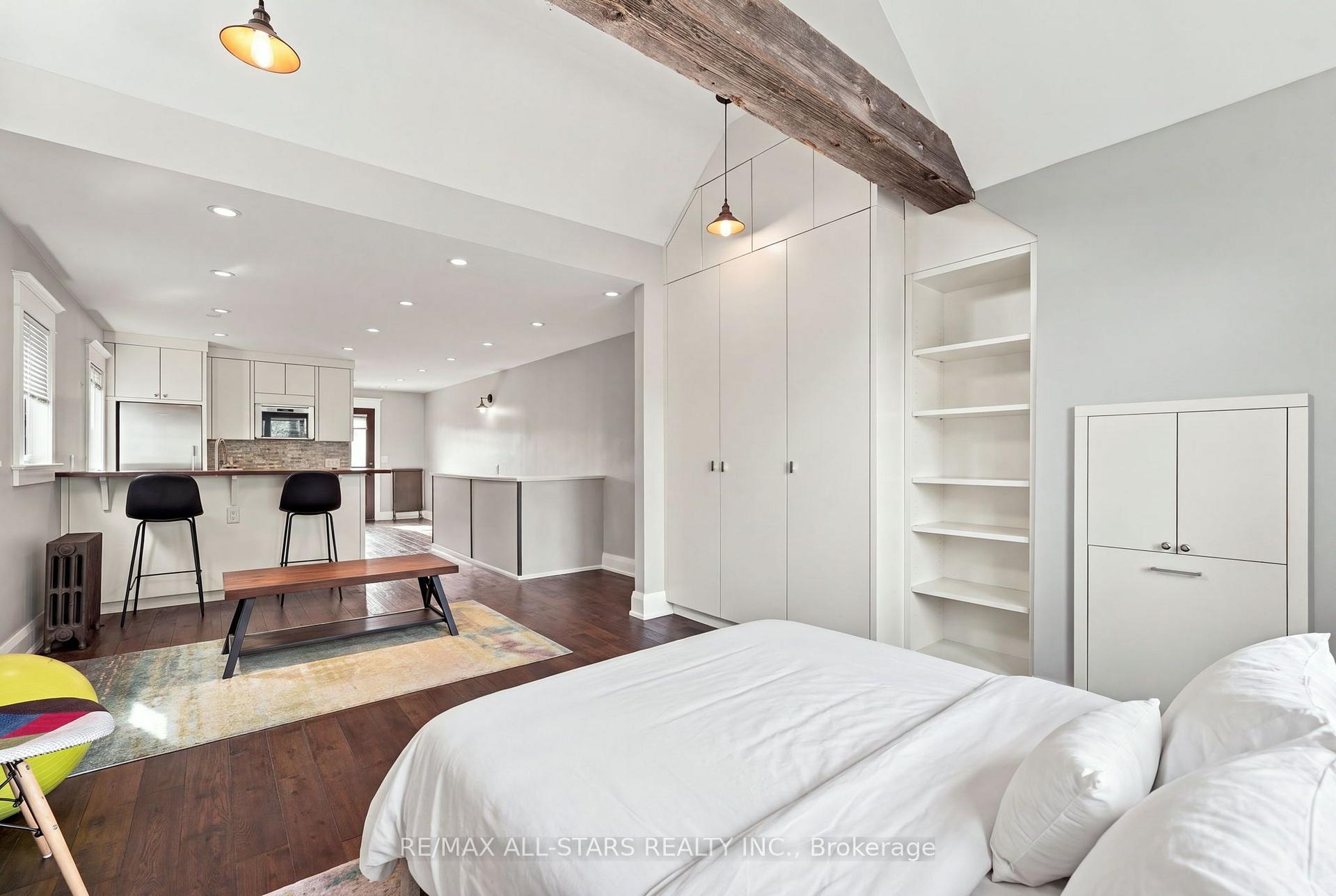 Photo 17 of 435 Mortimer Avenue, Toronto, Danforth Village-East York — HOMEH