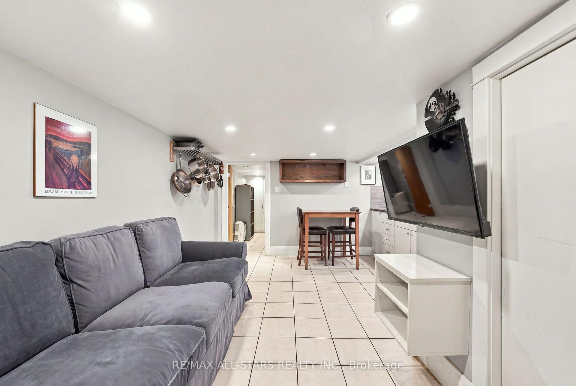 Photo 41 of 435 Mortimer Avenue, Toronto, Danforth Village-East York — HOMEH