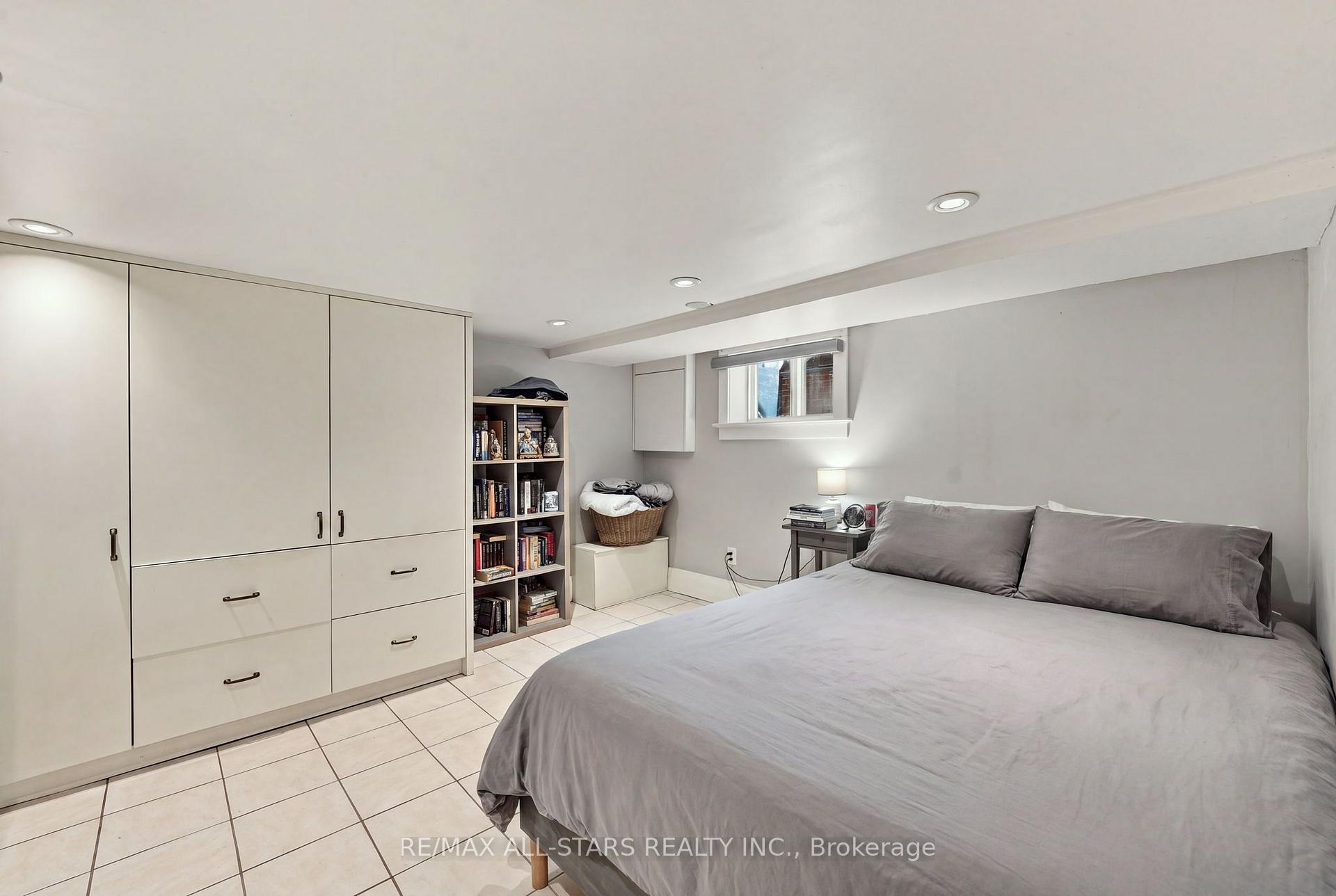 Photo 45 of 435 Mortimer Avenue, Toronto, Danforth Village-East York — HOMEH