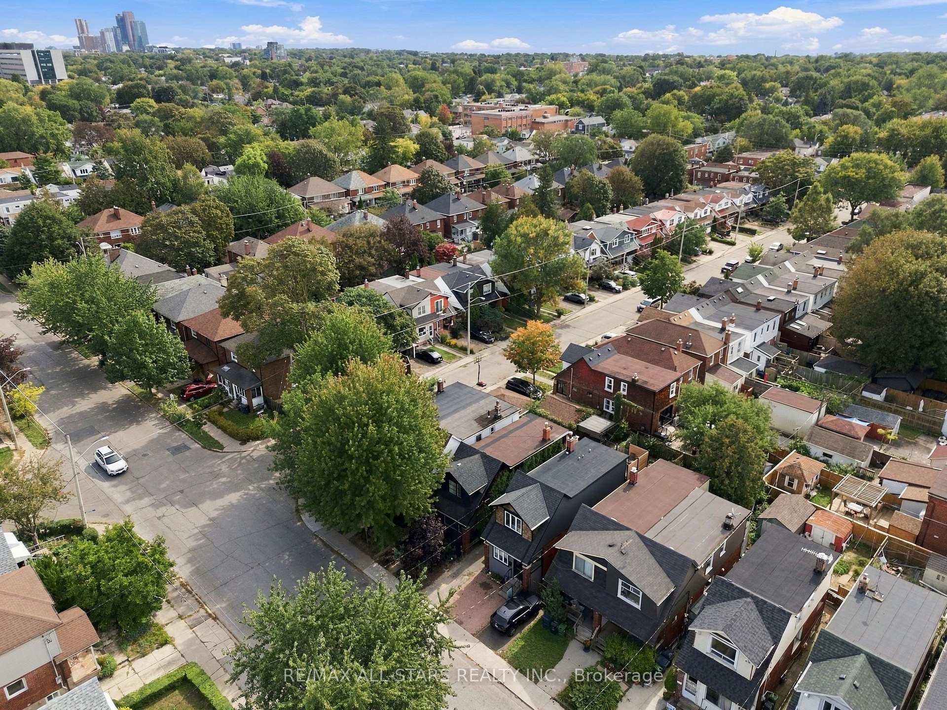 Photo 53 of 435 Mortimer Avenue, Toronto, Danforth Village-East York — HOMEH