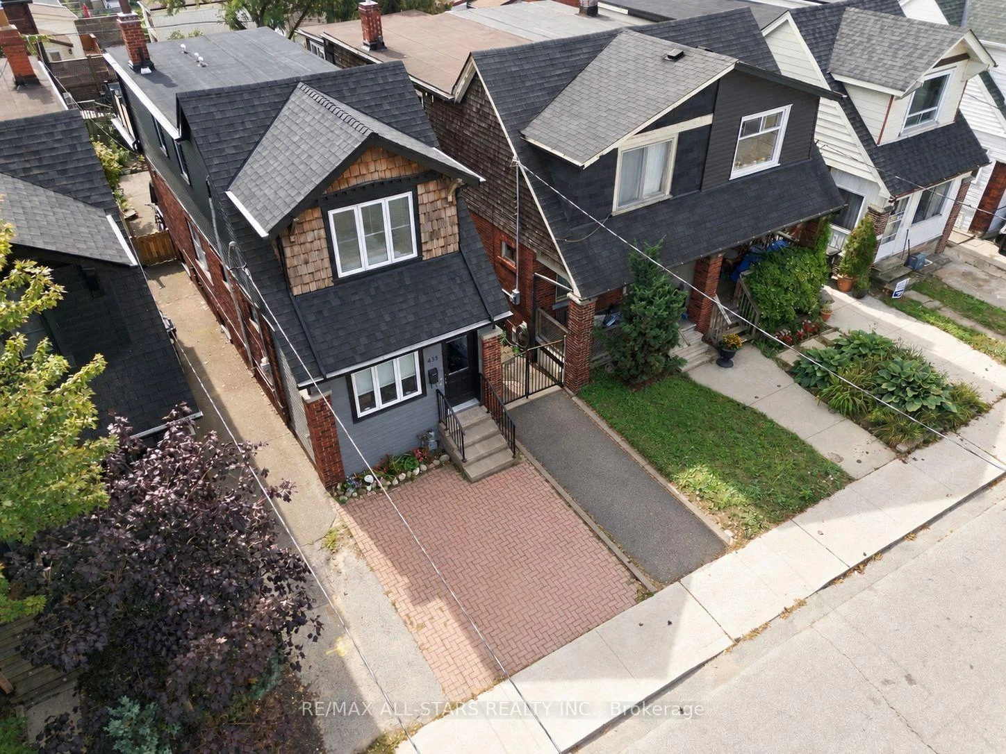 Photo 9 of 435 Mortimer Avenue, Toronto, Danforth Village-East York — HOMEH