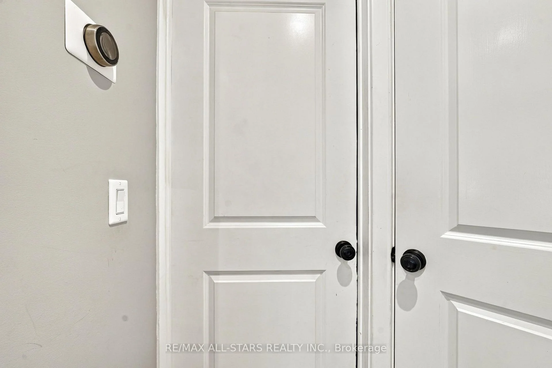 Photo 36 of 435 Mortimer Avenue, Toronto, Danforth Village-East York — HOMEH