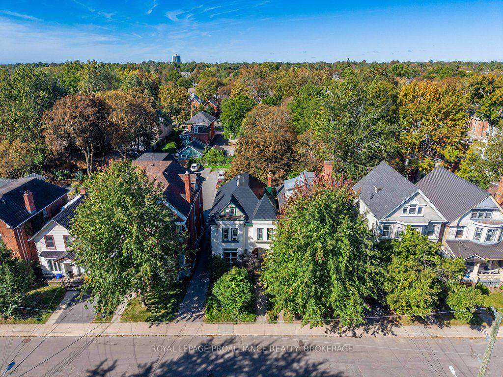 Photo 2 of 236 Frontenac Street, Kingston, Central City East — HOMEH