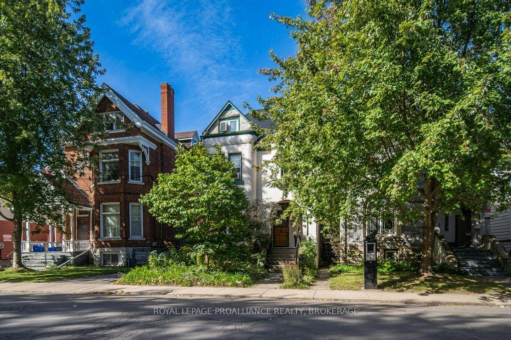 Photo 4 of 236 Frontenac Street, Kingston, Central City East — HOMEH