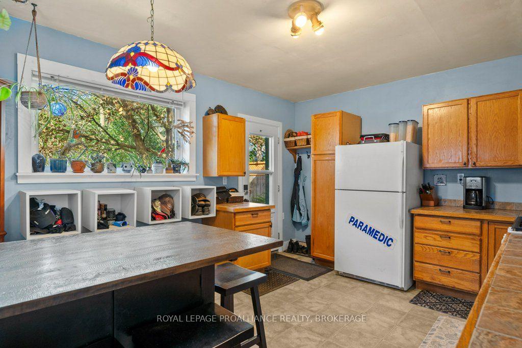 Photo 12 of 236 Frontenac Street, Kingston, Central City East — HOMEH