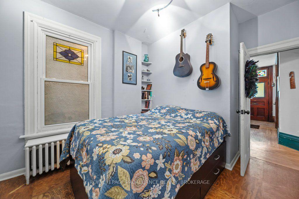 Photo 14 of 236 Frontenac Street, Kingston, Central City East — HOMEH