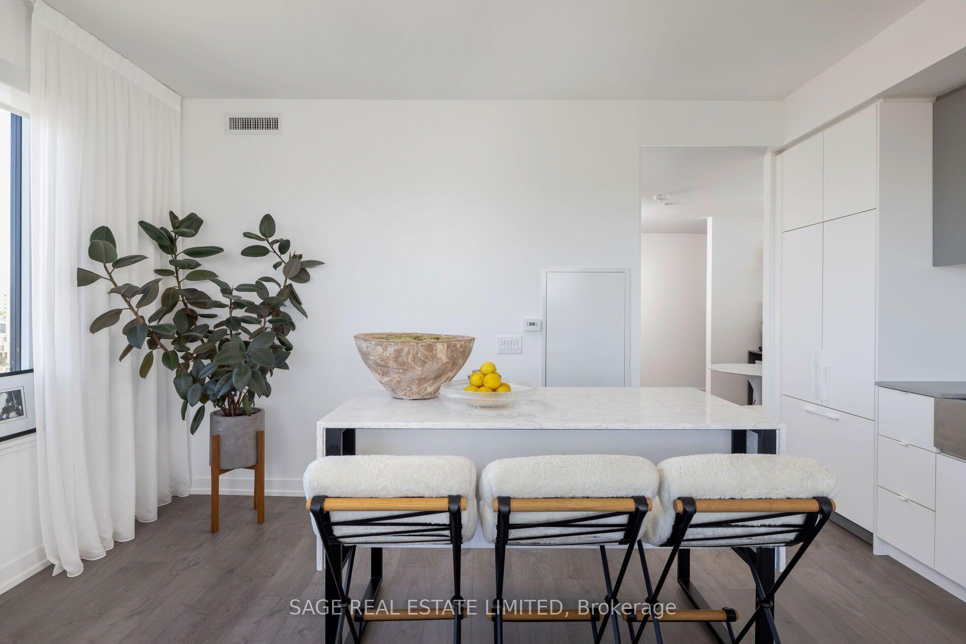 Photo 10 of Unit 1214, 270 Dufferin Street, Toronto, South Parkdale — HOMEH