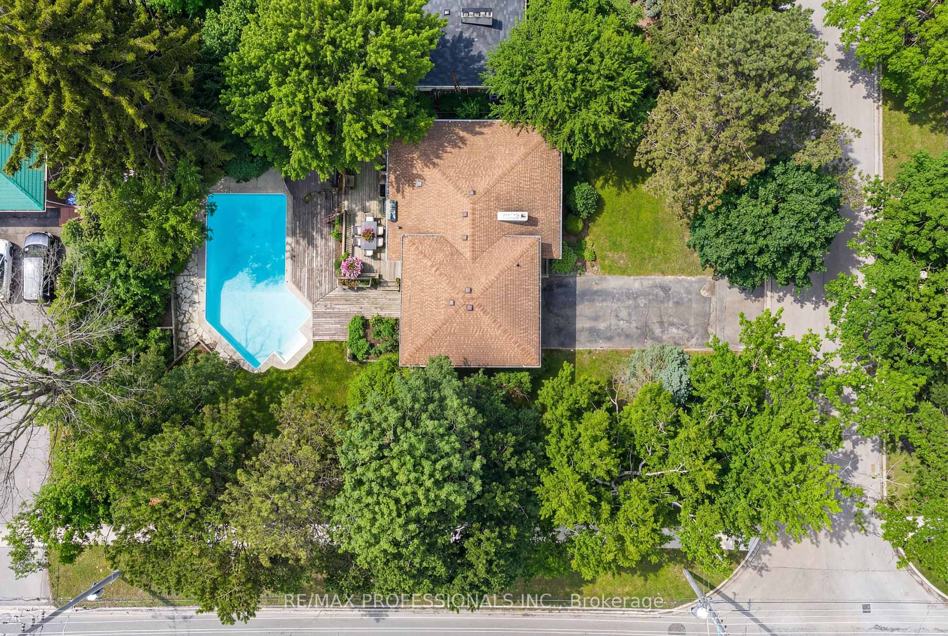 Photo 4 of 508 Vanessa Crescent, Mississauga, Lorne Park — HOMEH