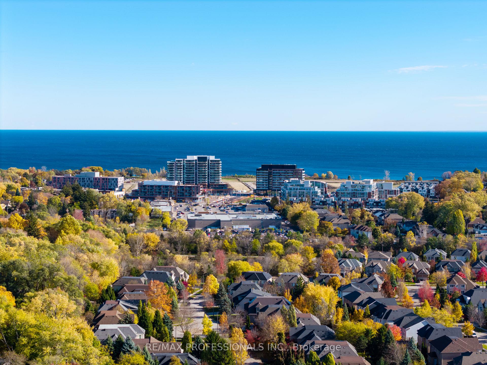 Photo 26 of 508 Vanessa Crescent, Mississauga, Lorne Park — HOMEH