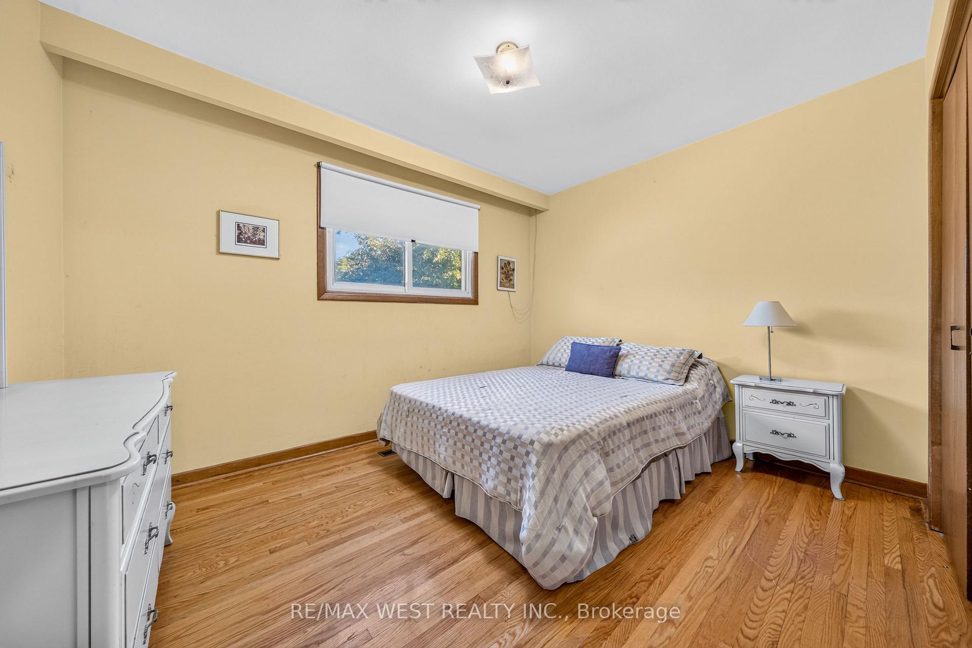 Photo 6 of 18 Pheasant Valley Court, Markham, Thornhill — HOMEH