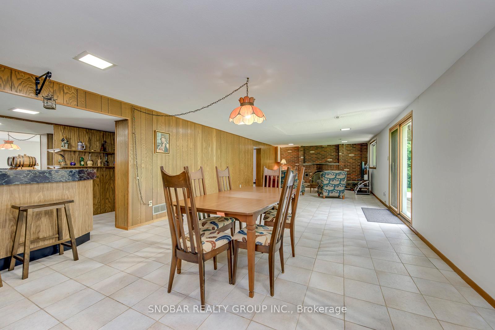 Photo 20 of 26 Annabelle Drive, Etobicoke, Mount Olive-Silverstone-Jamestown — HOMEH