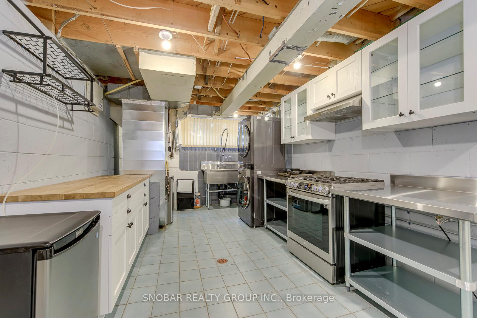 Photo 22 of 26 Annabelle Drive, Etobicoke, Mount Olive-Silverstone-Jamestown — HOMEH