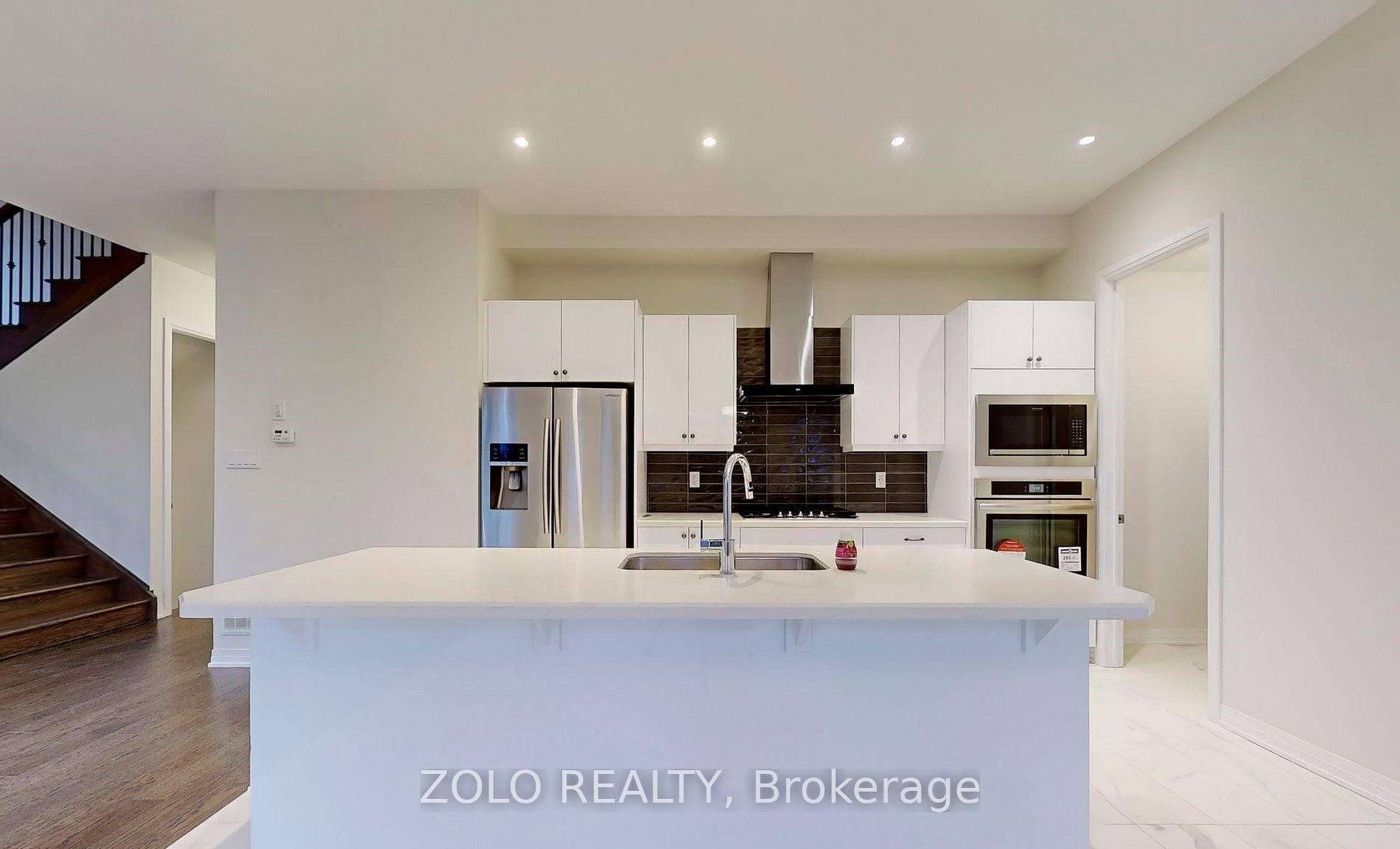 Photo 7 of 3705 Lakepoint Drive, Severn, West Shore — HOMEH