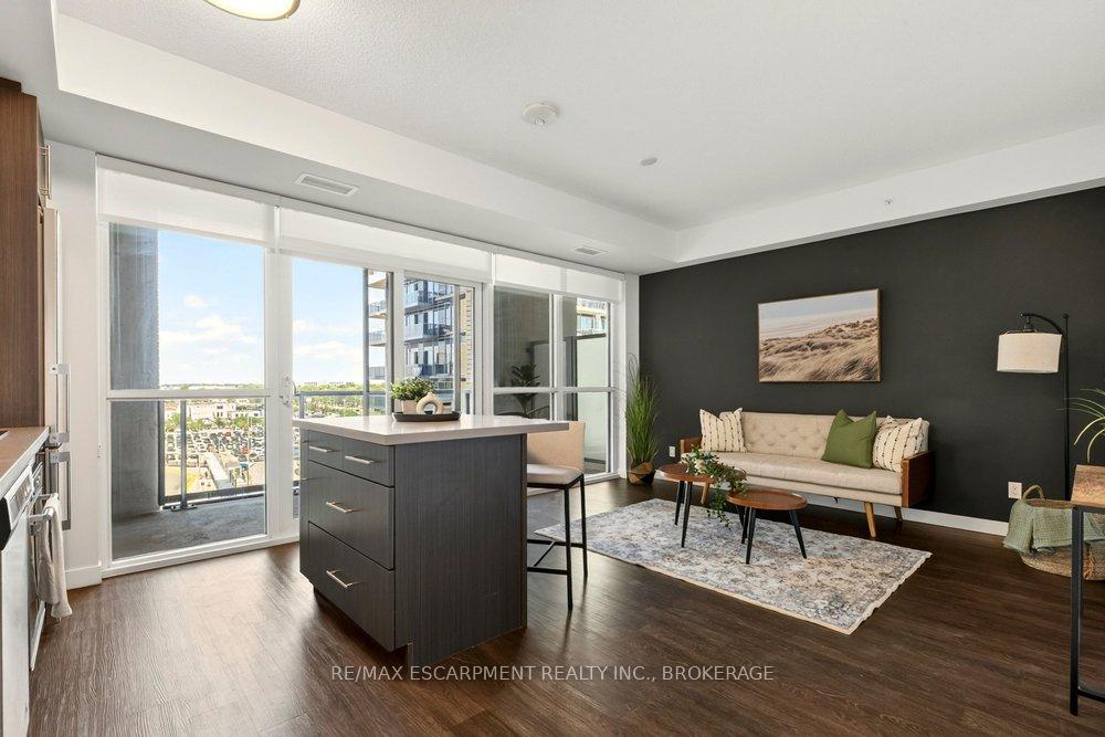 Photo 1 of Unit 702, 2087 Fairview Street, Burlington, Freeman — HOMEH