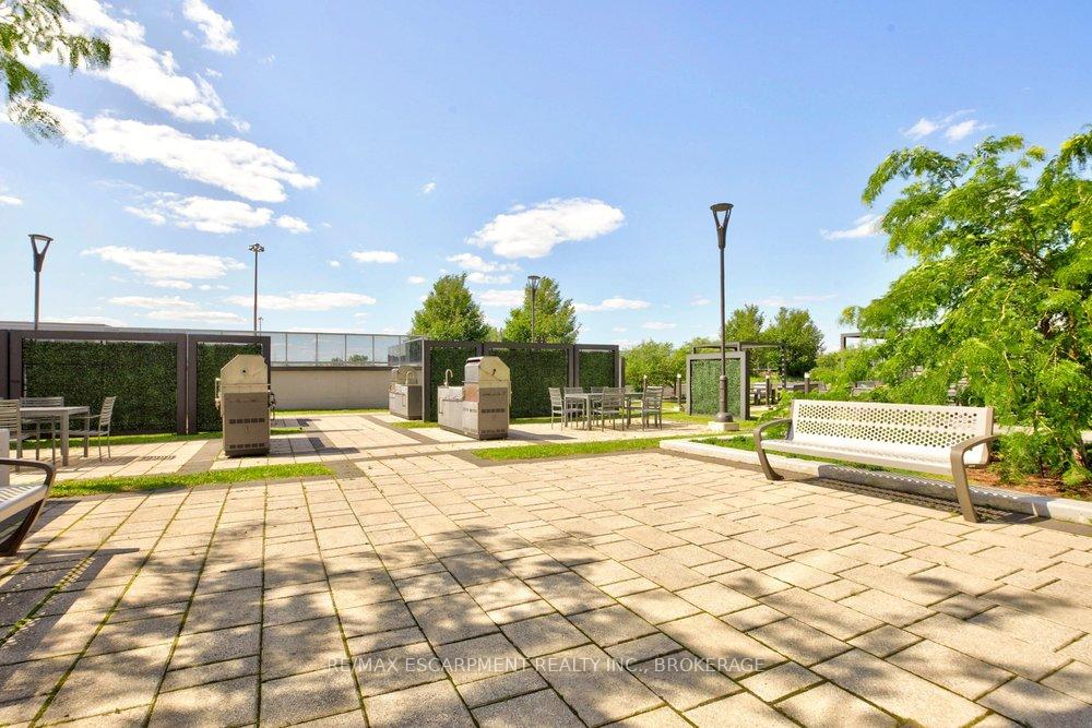 Photo 38 of Unit 702, 2087 Fairview Street, Burlington, Freeman — HOMEH
