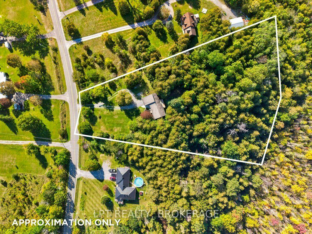 Photo 2 of 2994 Campbell Road, Frontenac, Frontenac South — HOMEH