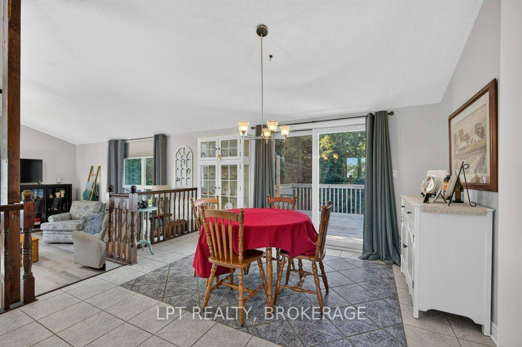Photo 12 of 2994 Campbell Road, Frontenac, Frontenac South — HOMEH