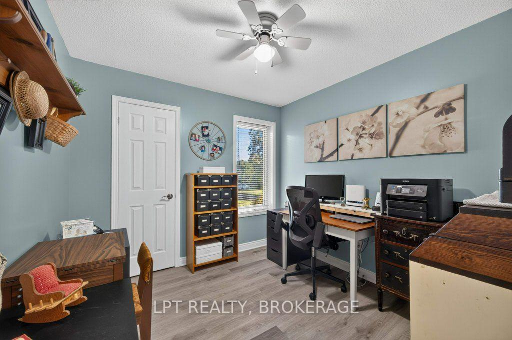 Photo 18 of 2994 Campbell Road, Frontenac, Frontenac South — HOMEH