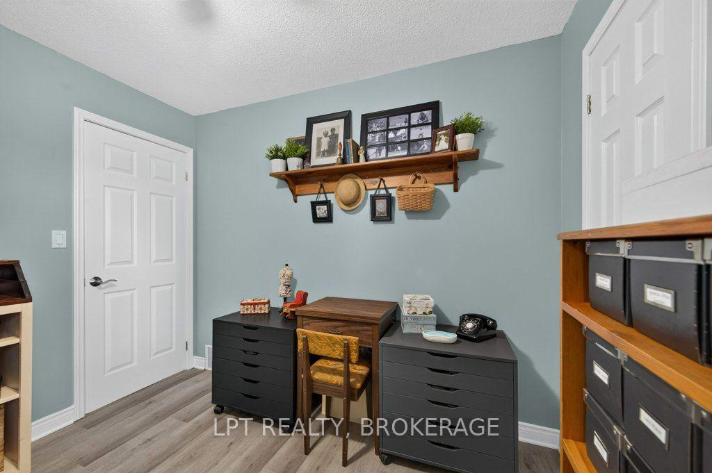 Photo 19 of 2994 Campbell Road, Frontenac, Frontenac South — HOMEH