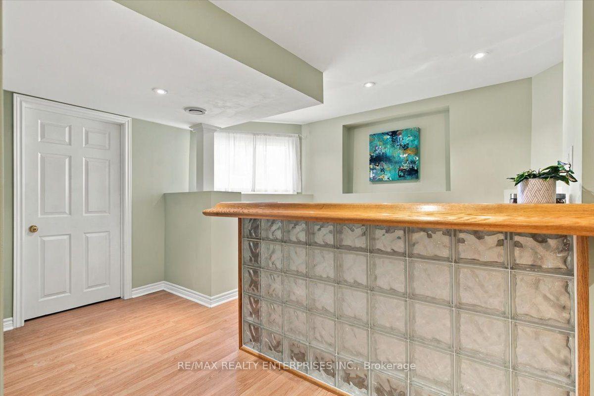 Photo 34 of 6575 Montevideo Road, Mississauga, Meadowvale — HOMEH