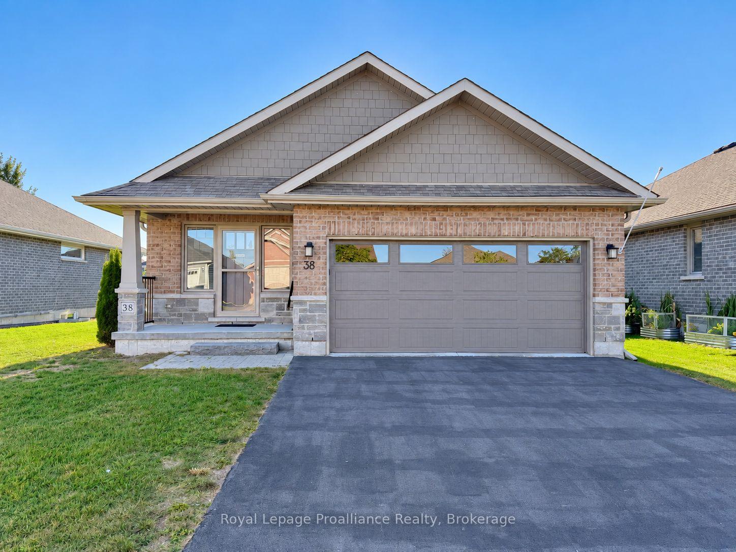 Photo of 38 Mercedes Drive