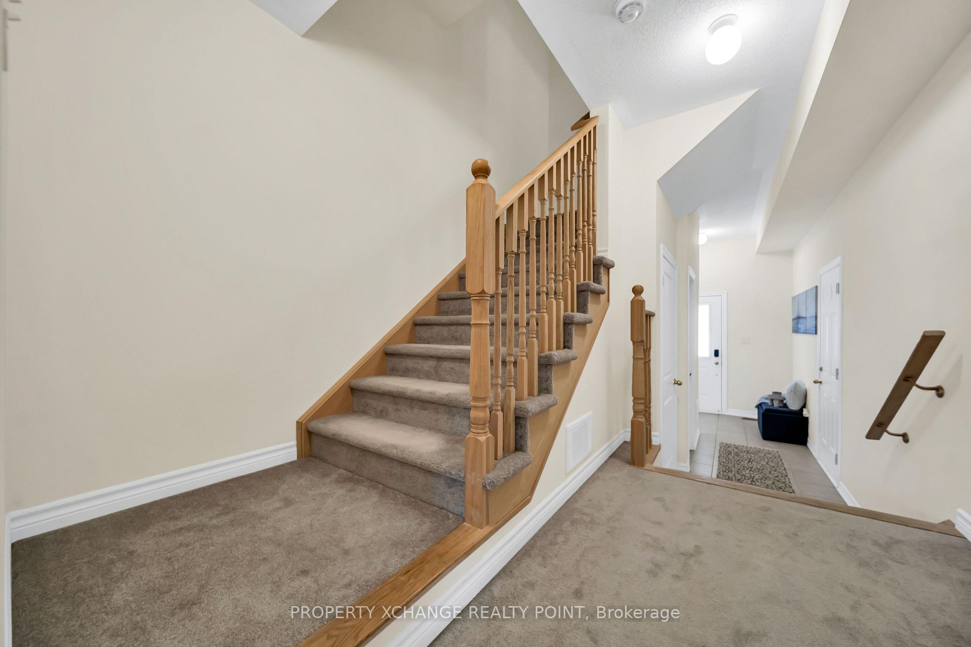 Photo 4 of Unit 603, 2540 William Jackson Drive, Pickering, Duffin Heights — HOMEH