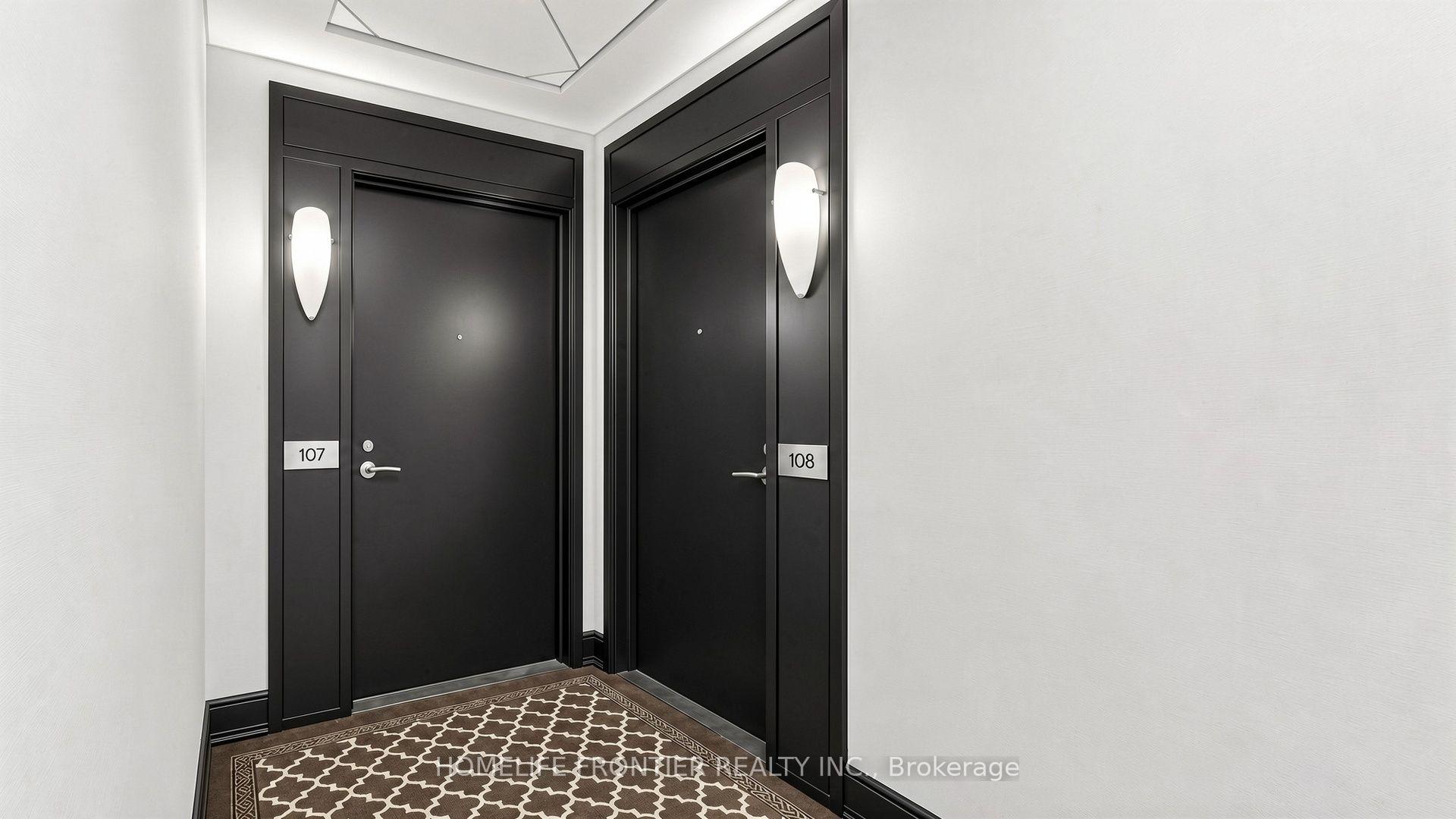 Photo 5 of Unit 108, 20 North Park Road, Vaughan, Beverley Glen — HOMEH