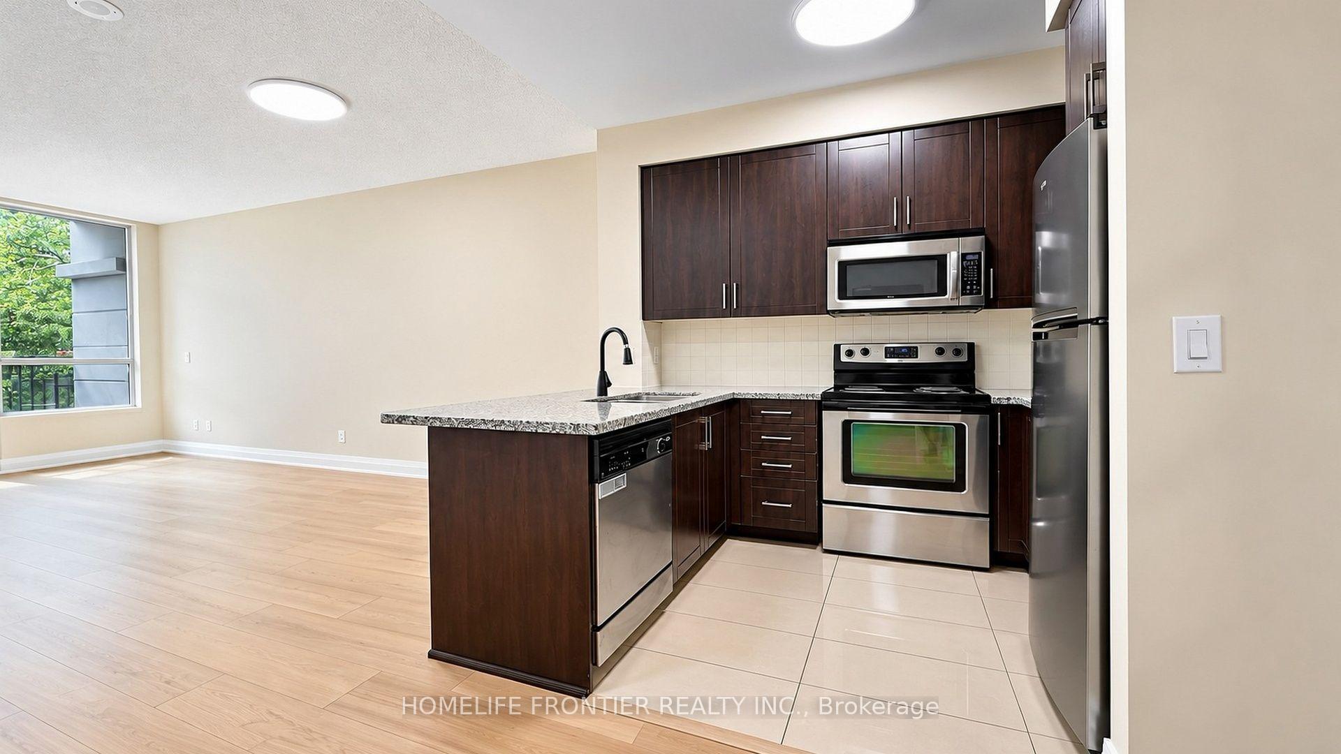 Photo 7 of Unit 108, 20 North Park Road, Vaughan, Beverley Glen — HOMEH