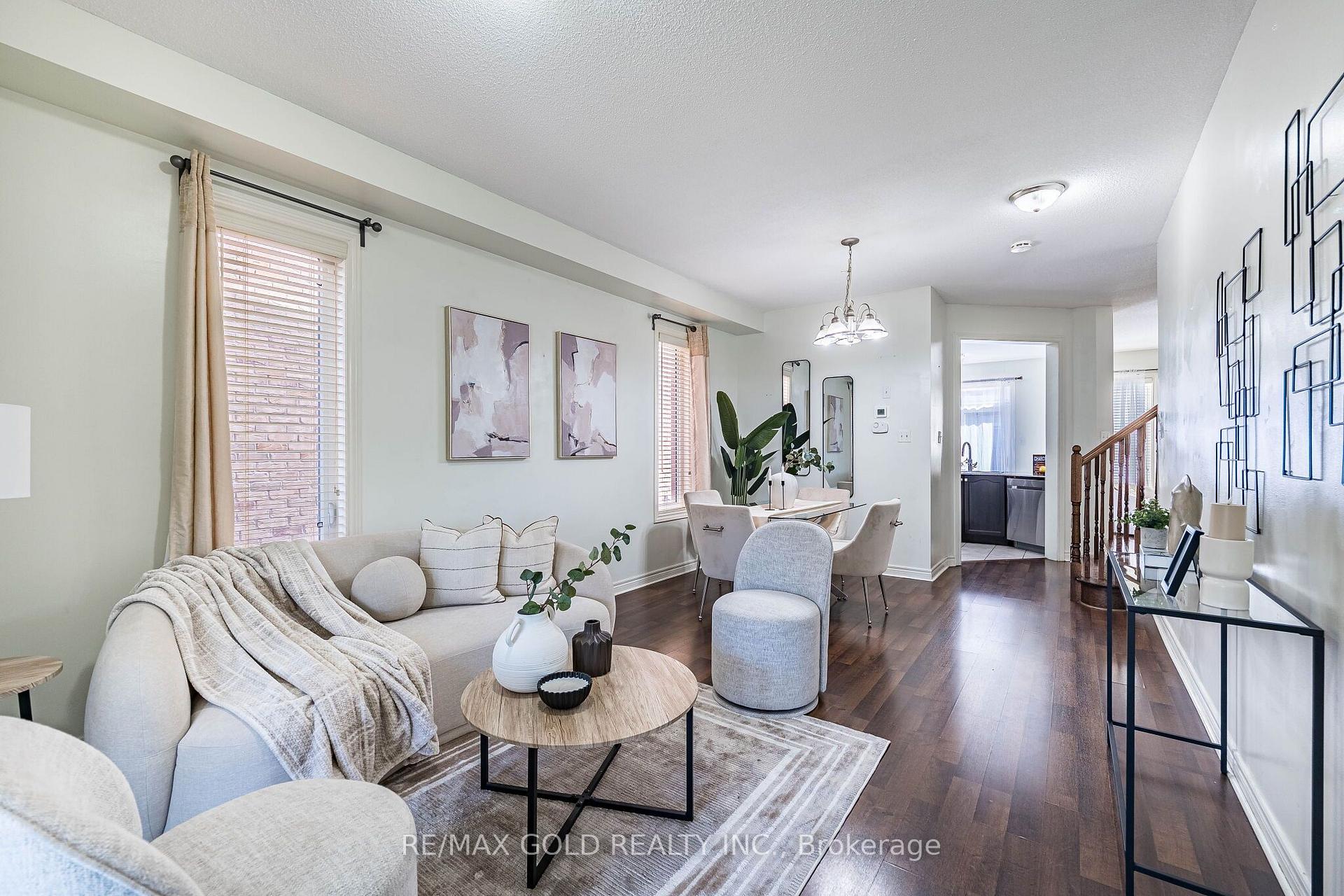 Photo 9 of 49 Baby Pointe Trail, Brampton, Northwest Brampton — HOMEH