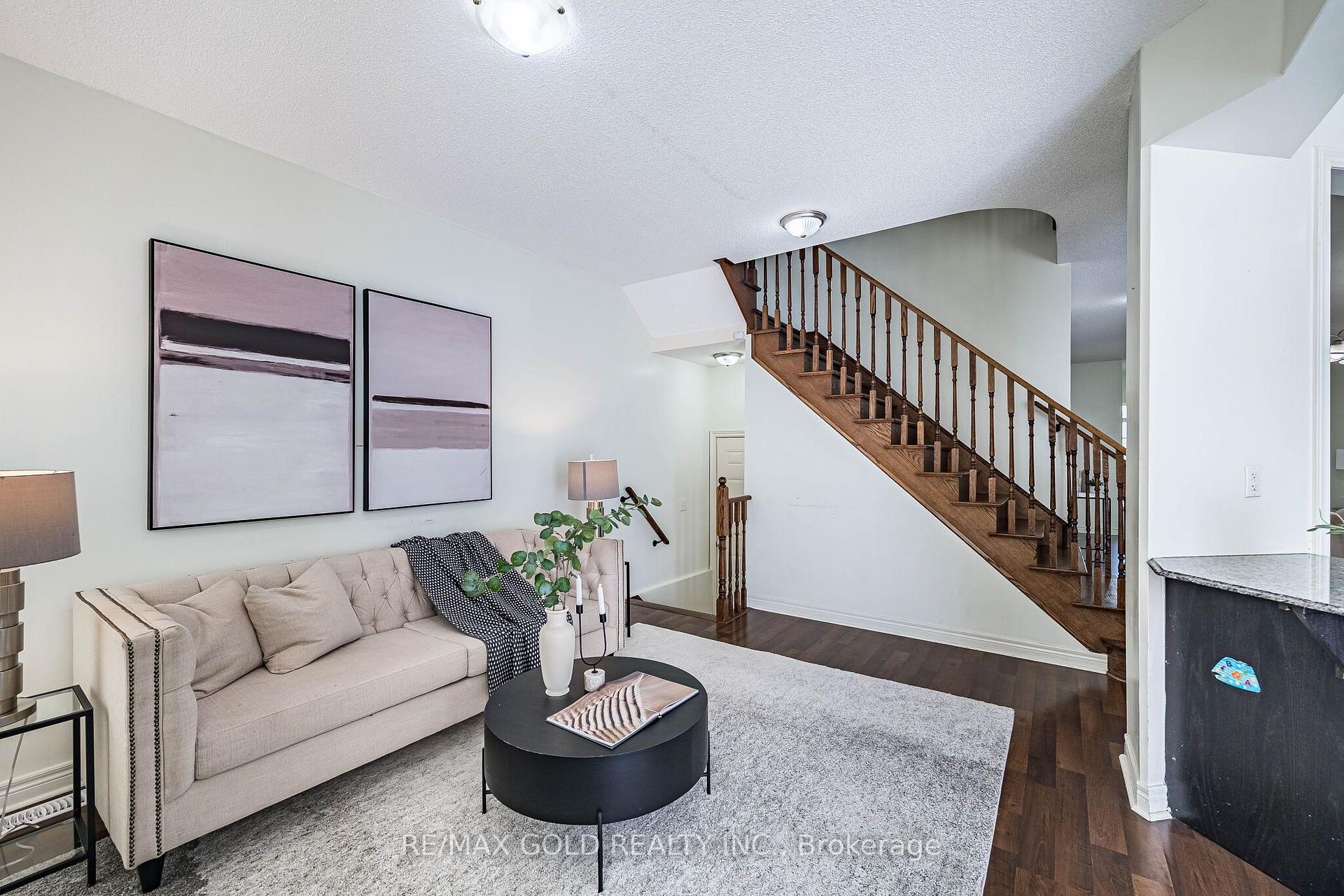 Photo 19 of 49 Baby Pointe Trail, Brampton, Northwest Brampton — HOMEH