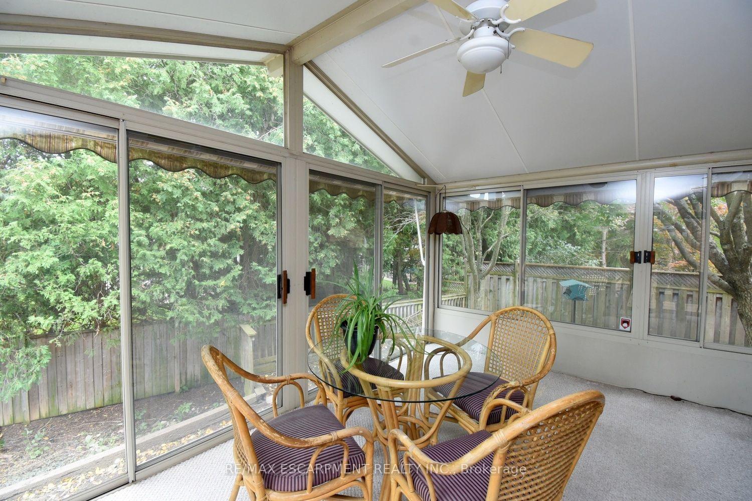 Photo 21 of 715 Bateman Court, Burlington, LaSalle — HOMEH