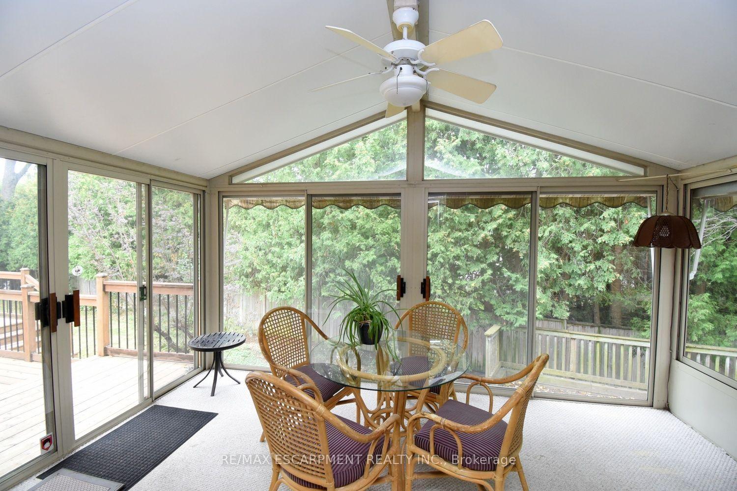 Photo 23 of 715 Bateman Court, Burlington, LaSalle — HOMEH