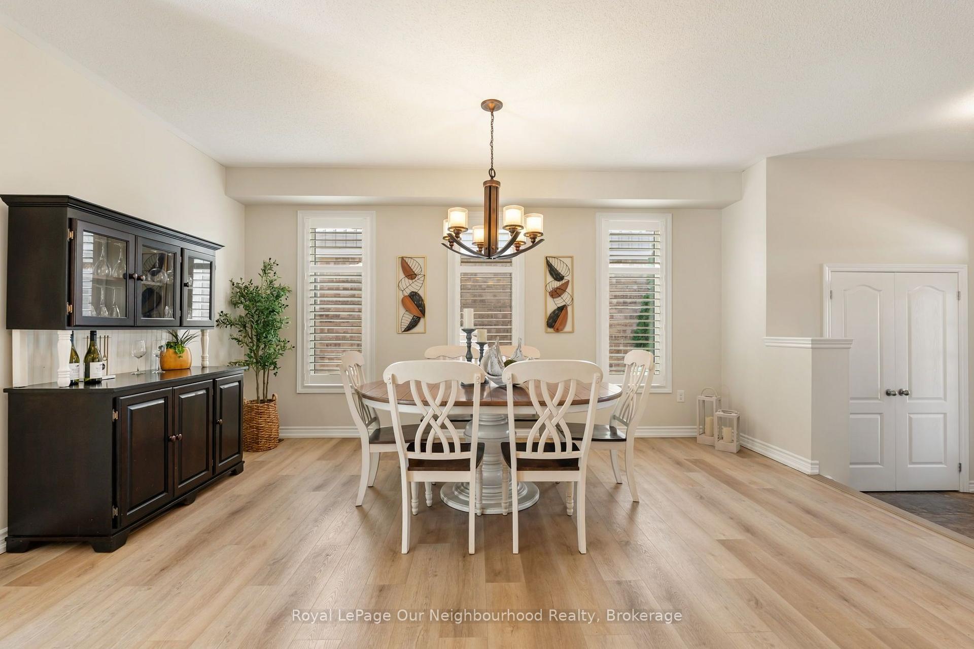 Photo 6 of 38 Worden Drive, Clarington, Courtice — HOMEH