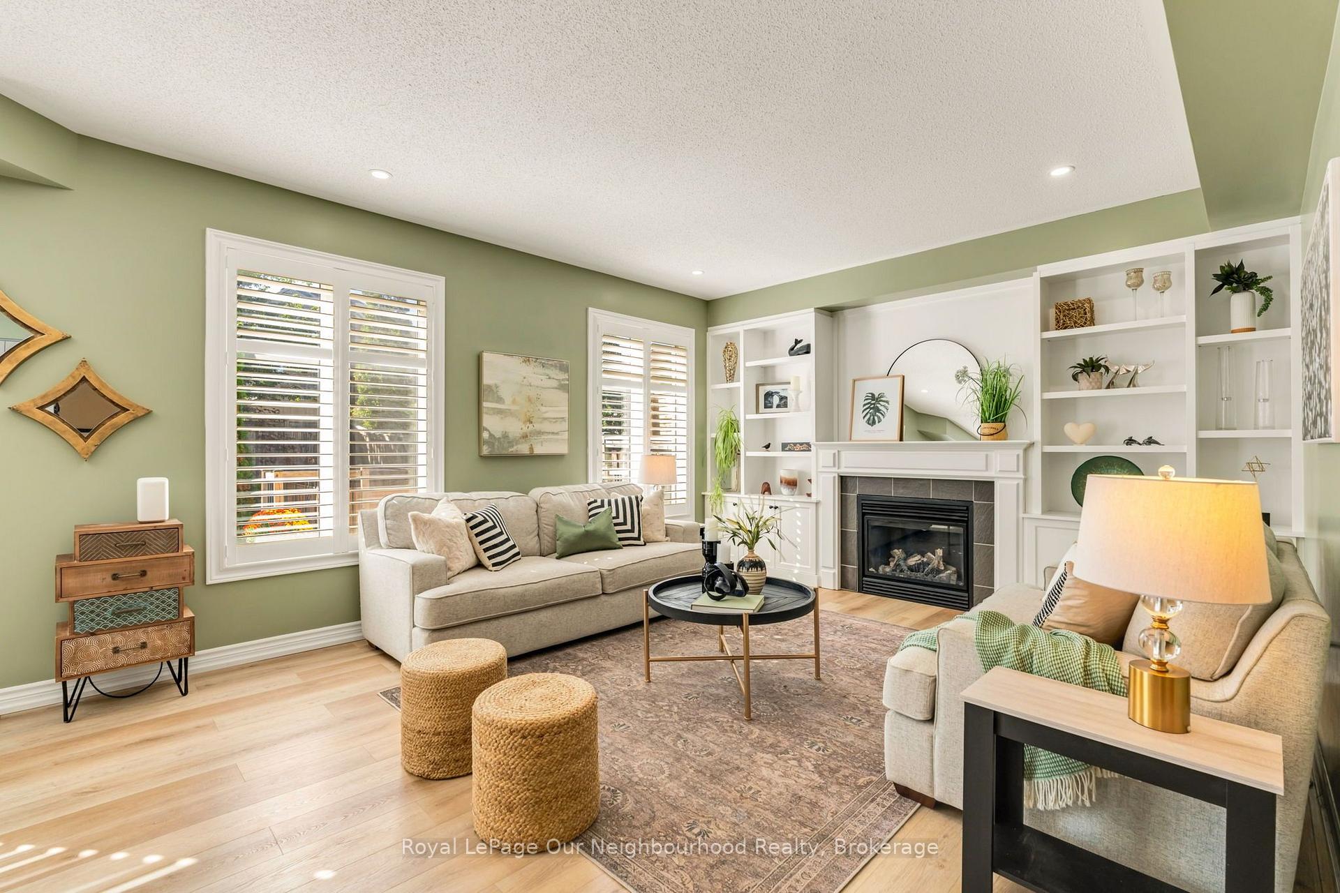 Photo 11 of 38 Worden Drive, Clarington, Courtice — HOMEH