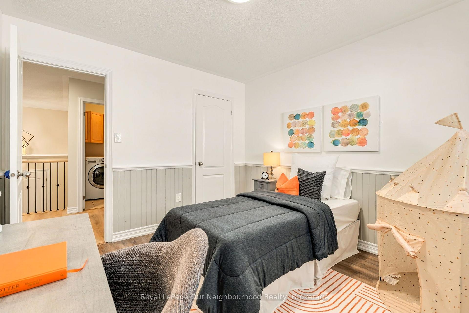 Photo 25 of 38 Worden Drive, Clarington, Courtice — HOMEH