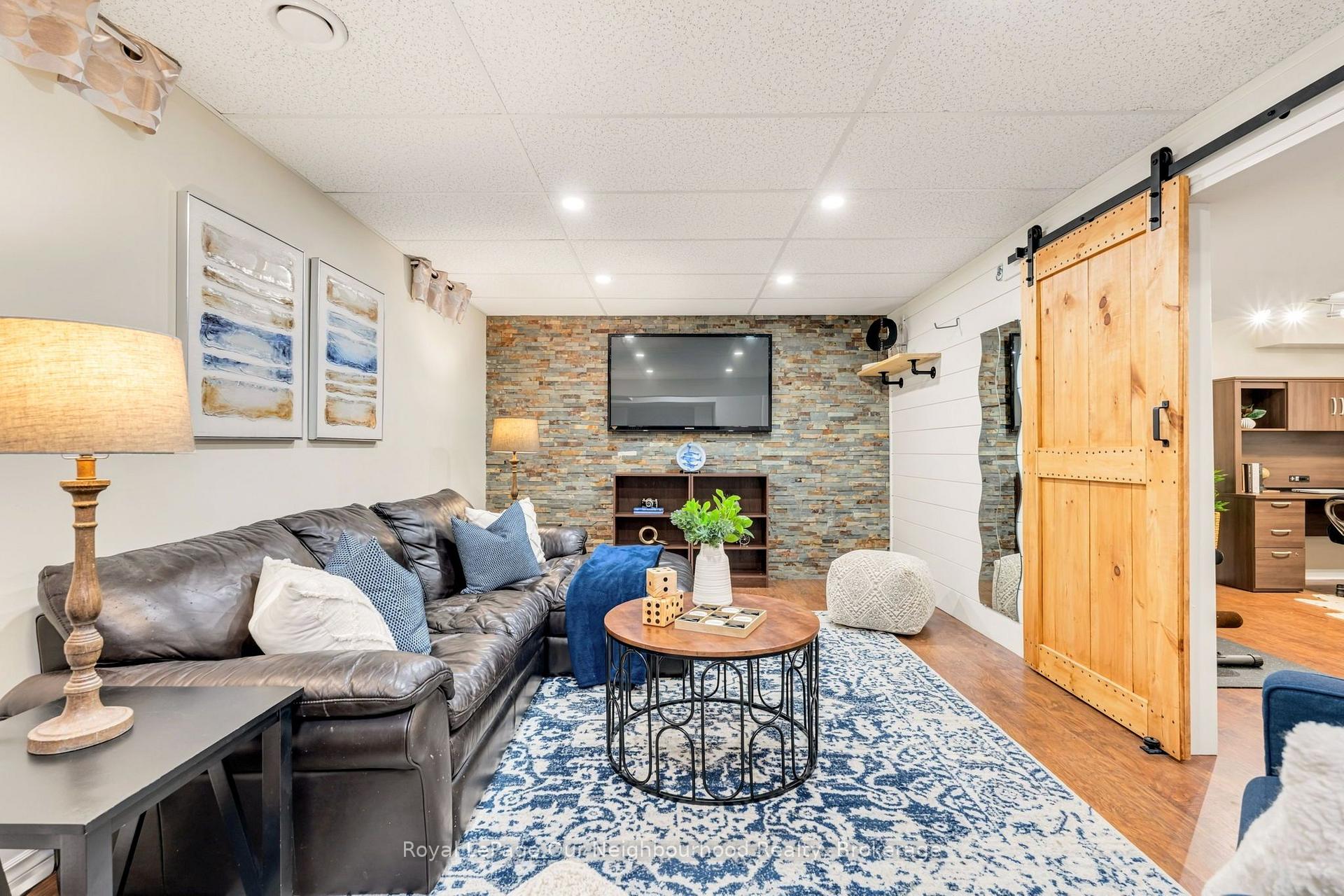 Photo 33 of 38 Worden Drive, Clarington, Courtice — HOMEH
